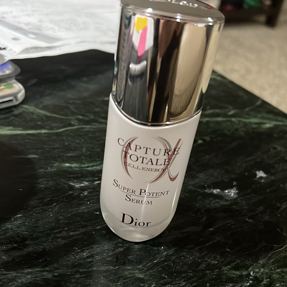 NWT Dior Capture Totale Cell Renewal Super Potent Serum - Picture 1 of 9
